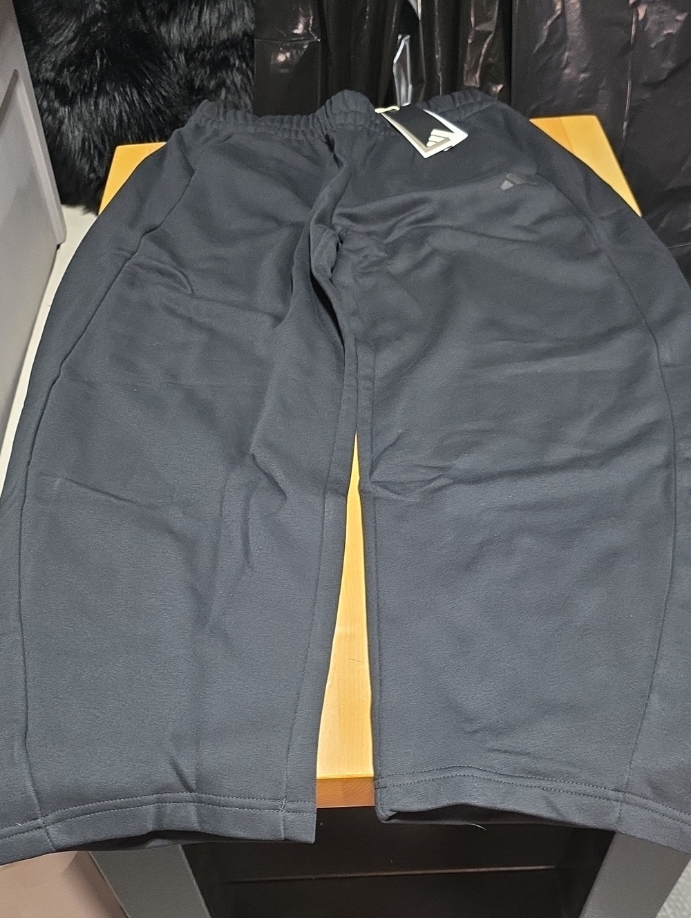 Womens Black Athletic Sweatpants - Unbranded